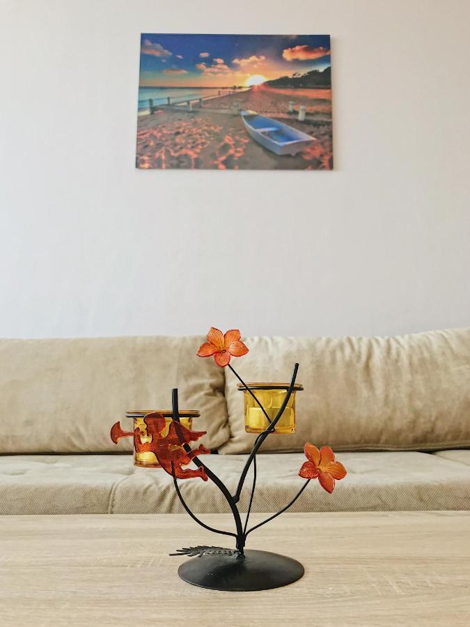 Spacious And Bright Maisonette Varna Center Exteriör bild
